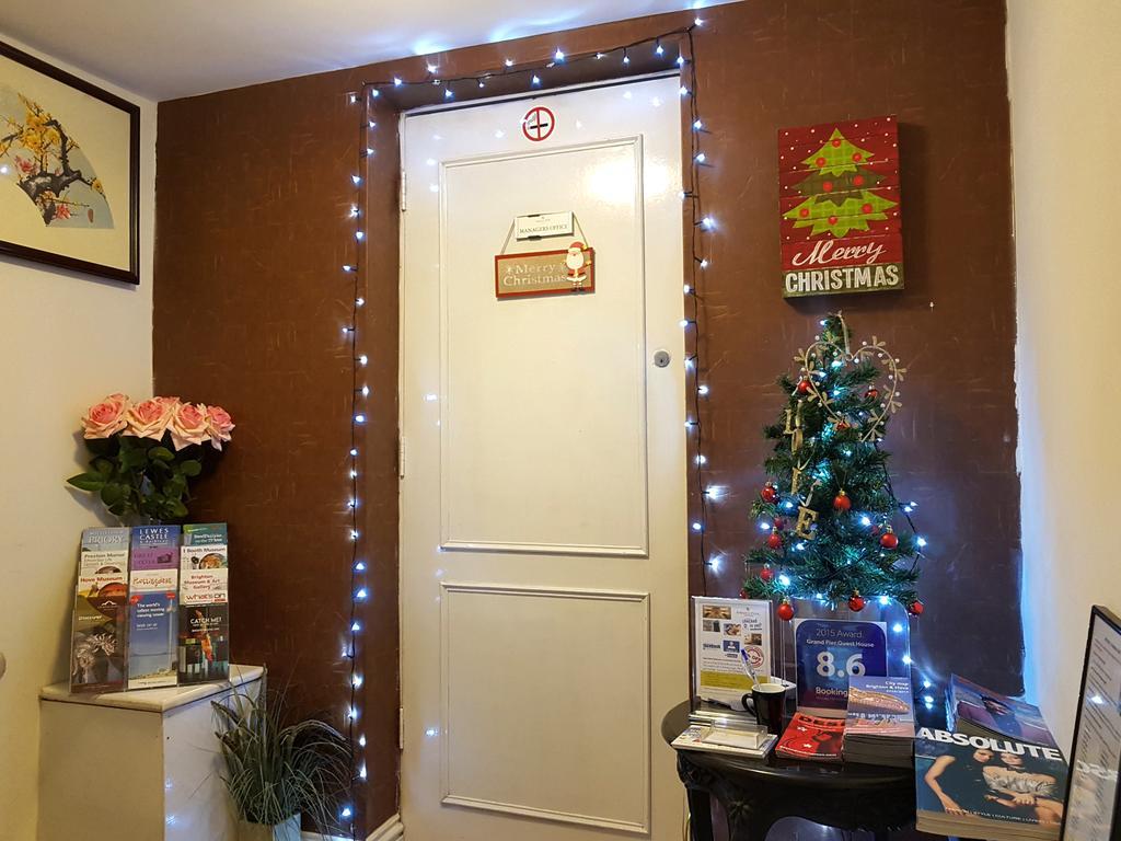 Grand Pier Guest House Brighton Bagian luar foto